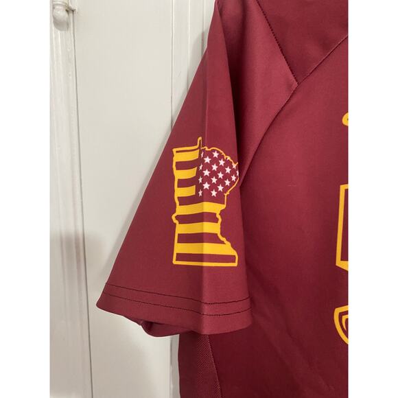 NWT Minnesota Gophers Row the Boat UNRL Brand Short Sleeve Hoodie Size M - Picture 4 of 12